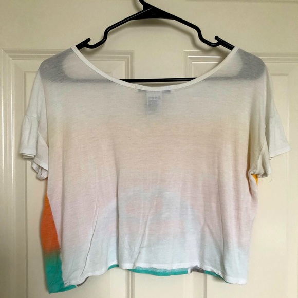 American Rag T-shirt ✨😎 - Picture 2 of 3